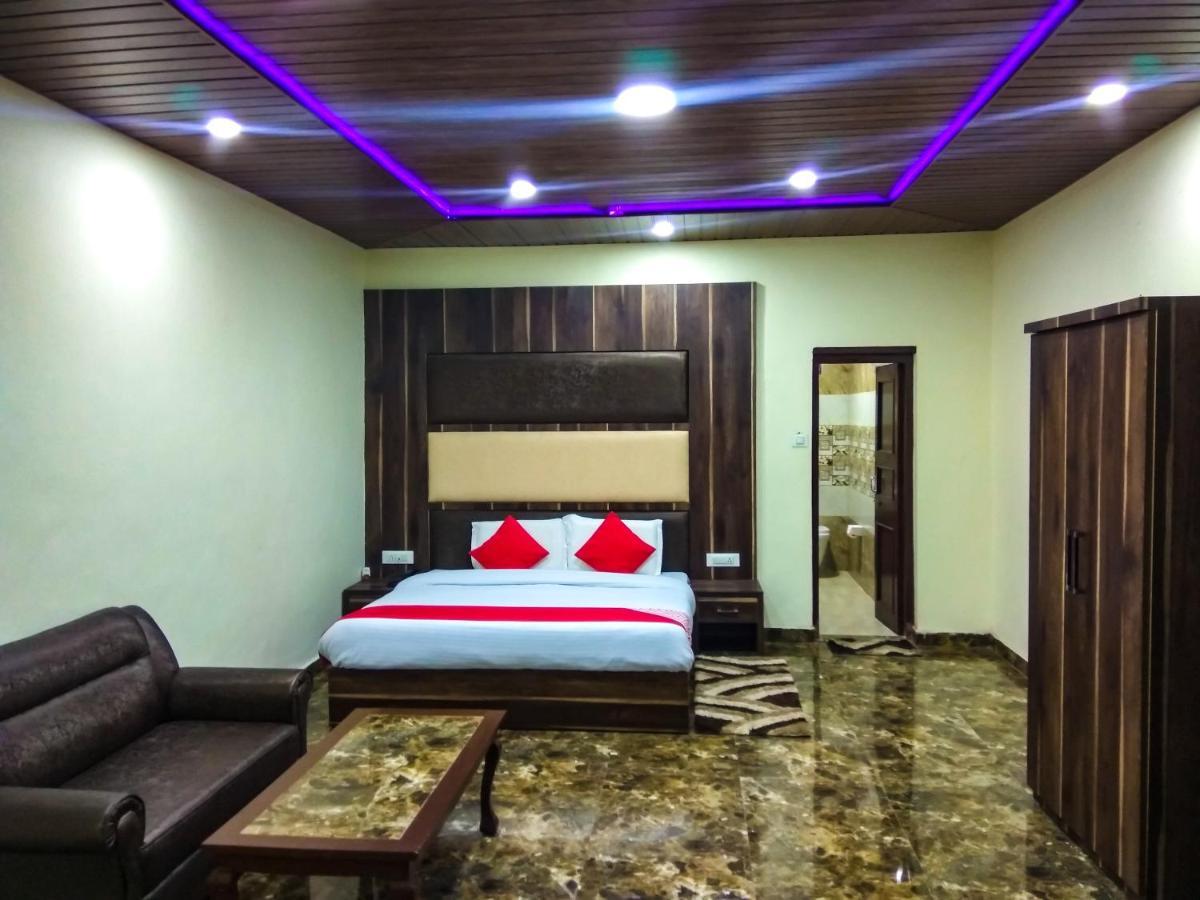 Hotel Himdhara, Далхаузі Екстер'єр фото