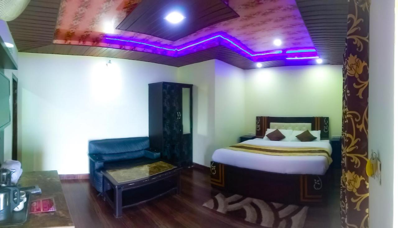 Hotel Himdhara, Далхаузі Екстер'єр фото