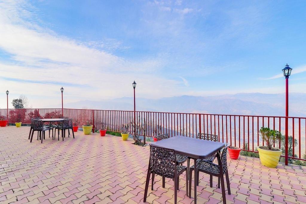 Hotel Himdhara, Далхаузі Екстер'єр фото